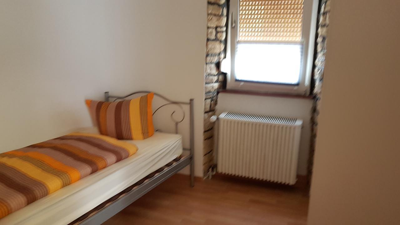 Gastehaus Nickolai Apartment Flomborn Luaran gambar