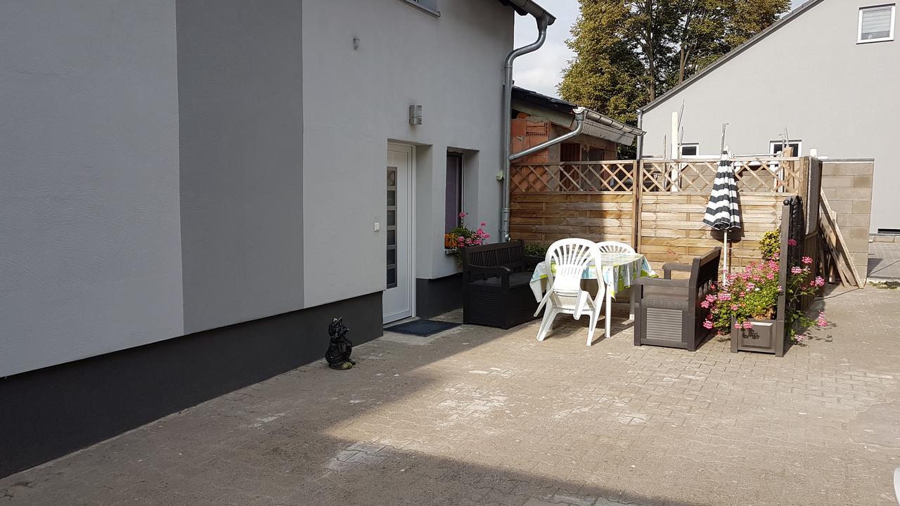 Gastehaus Nickolai Apartment Flomborn Luaran gambar