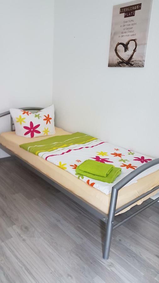 Gastehaus Nickolai Apartment Flomborn Luaran gambar
